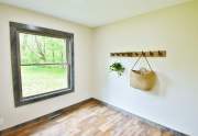 Entry / mudroom